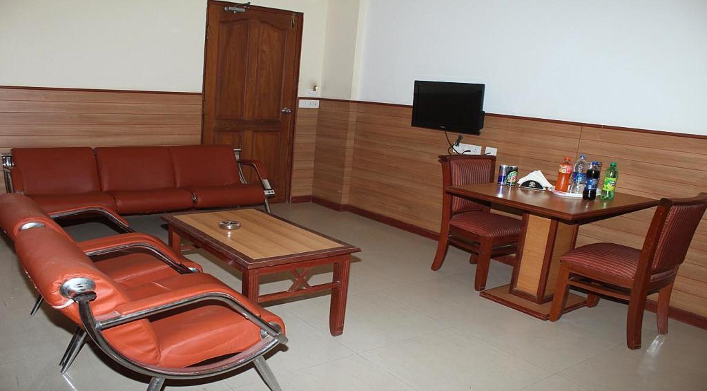 Hotel Chitra Park Tiruchchendūr Eksteriør bilde